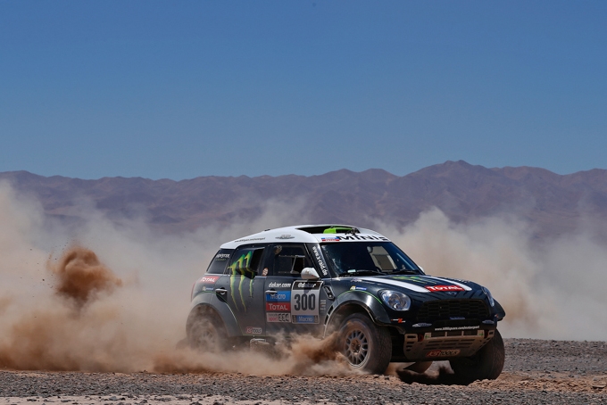 Dakar Rally 2014: Peterhansel wint met heersende Mini-armada, problemen voor de Nederlanders